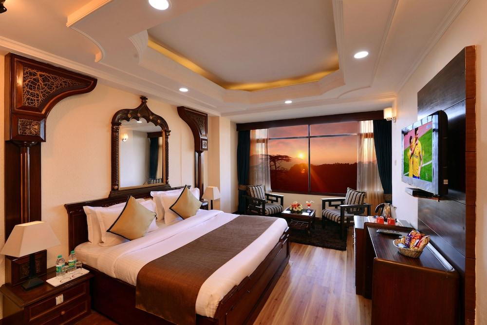 Ashiana Clarks Inn Shimla Extérieur photo